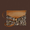 Sac sacoche motifs plumes dans les couleurs beiges et marrons - Maison Baluchon 