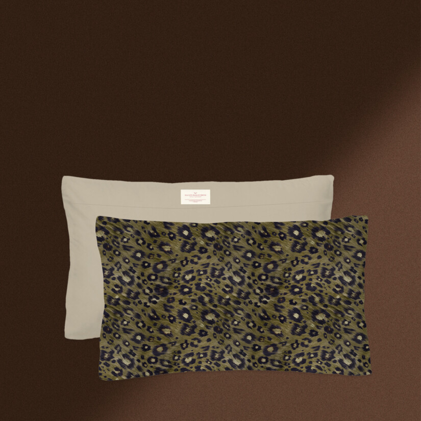 Coussin rectangulaire motif léopard Sauvage N°21 Kaki - Maison Baluchon