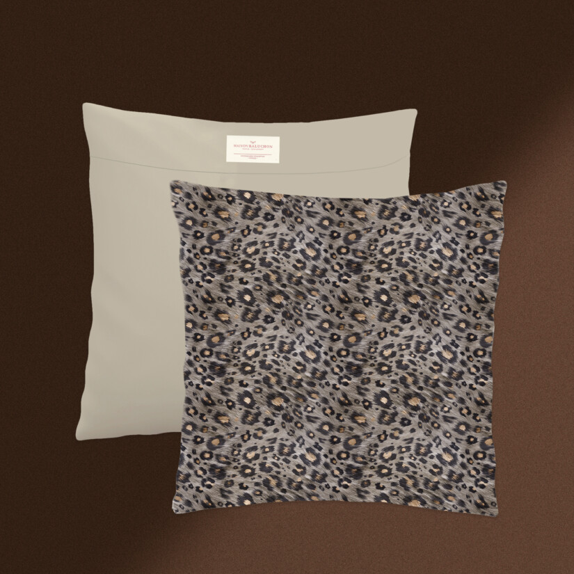 Coussin carré motif animal Sauvage N°21 beige - Maison Baluchon