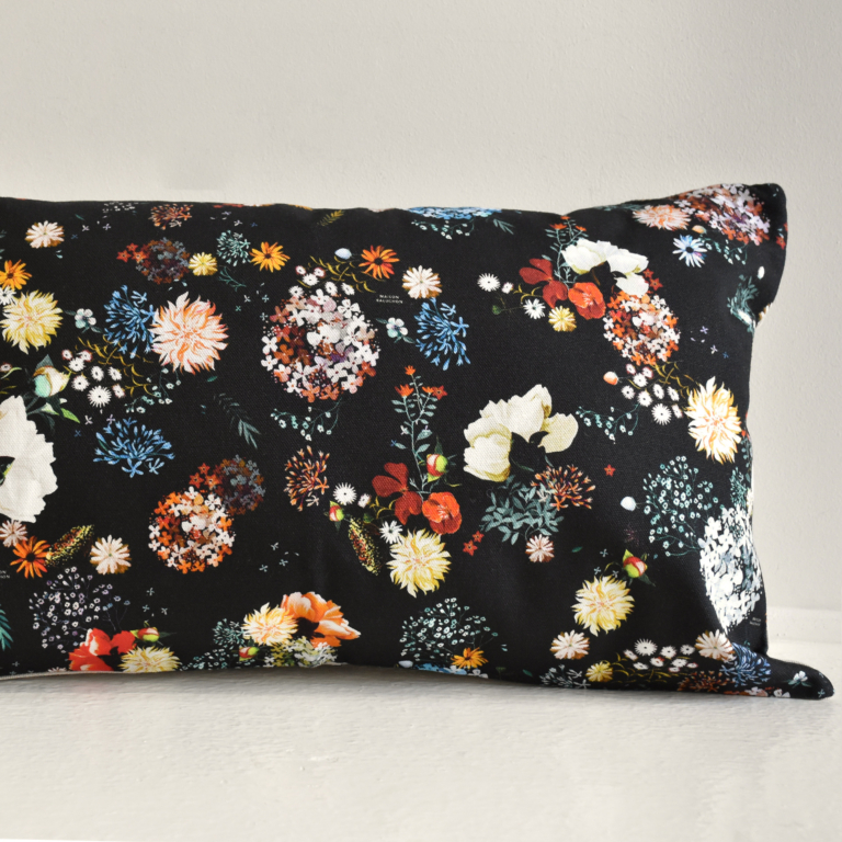 Rectangular cushion cover, handmade