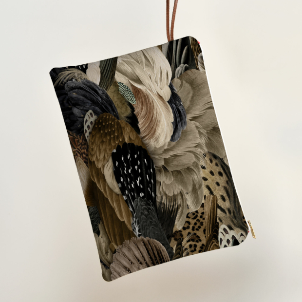Maison Baluchon - Grande pochette zippée collection Hiver Sauvage composé de plumes d'oiseaux