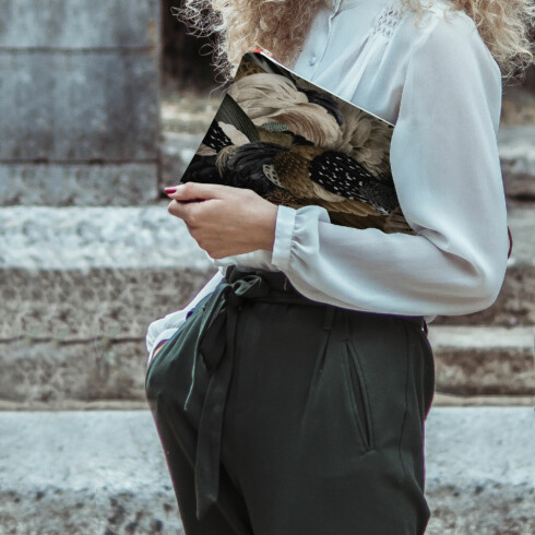 Pochette zippée rembourrée en molleton, offrant une protection douce pour smartphone et documents - Maison Baluchon