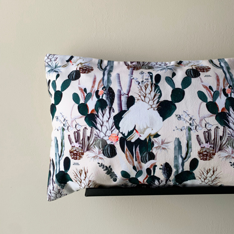 Cushion cover Tropical N°12 - Flowered pattern, vegetal