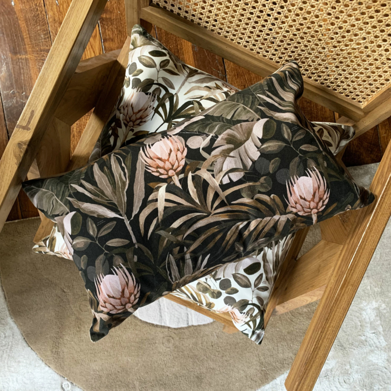 Cushions Tropical collection