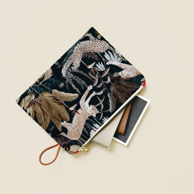 Maison Baluchon - Petite pochette zippée - Jungle N°22 - Motif inspiré par le monde animal & végétal