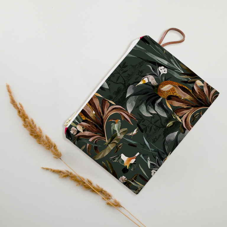 Petite pochette zippée au motif Sauvage N°26 vert, collection "Bords de rivière" inspiré par le monde animal et végétal