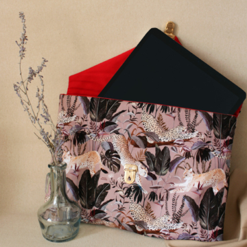 Pochette iPad case 10" & 11" - Jungle Collection, in pink colours