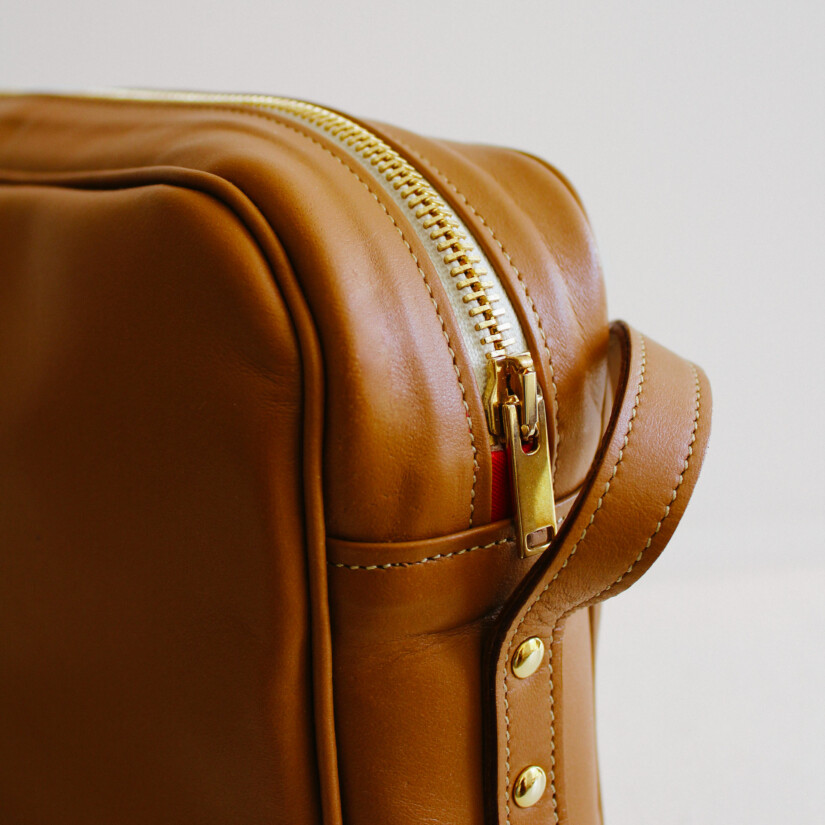 Maison Baluchon - Camel leather shoulder bag French craftsmanship