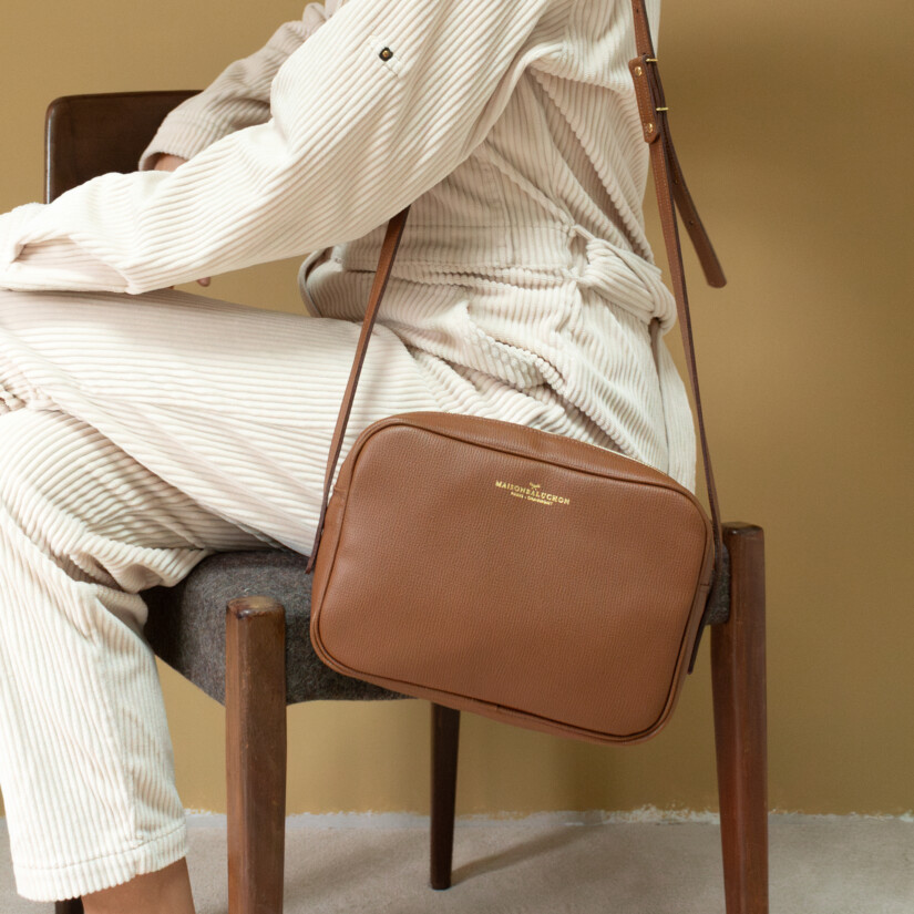 Maison Baluchon - Give the gift of a caramel leather shoulder bag for Christmas