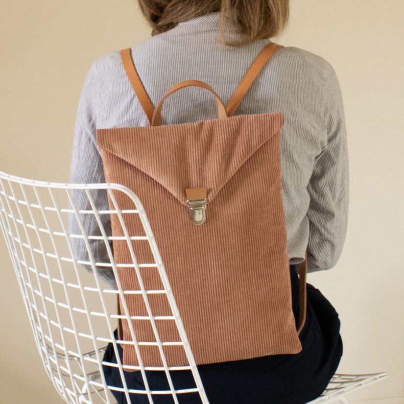 Pink corduroy backpack - Maison Baluchon