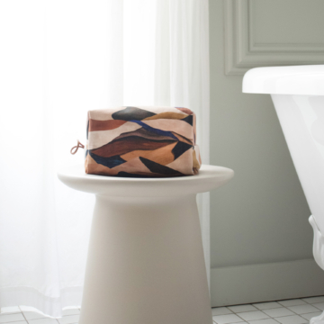Trousse de toilette à glisser dans votre bagage - Maison Baluchon