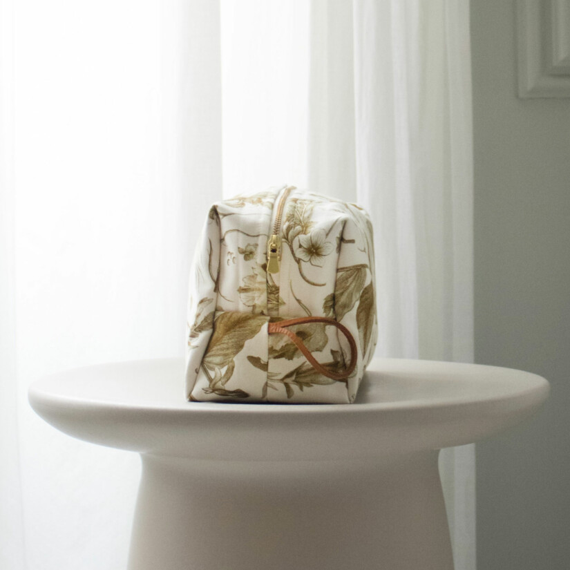 Maison Baluchon - Chic and practical toiletry bag